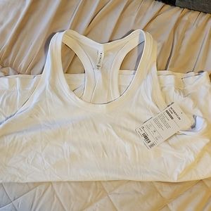 Athleta Momentum white tank, NWT